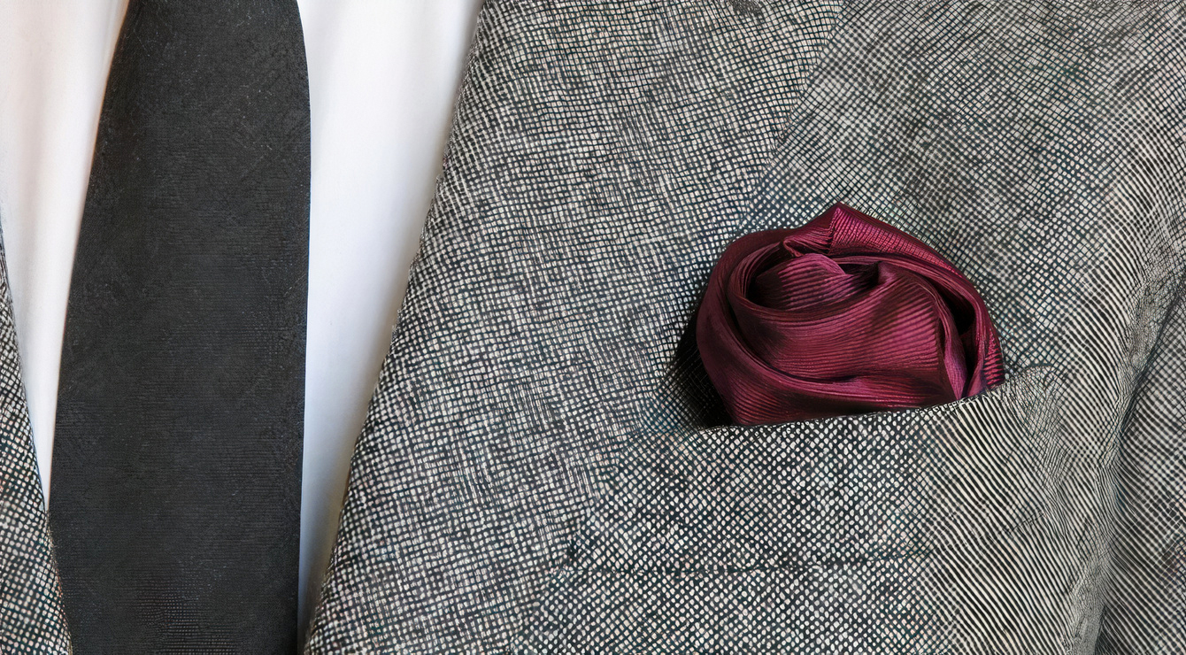 how to wear the rose fold with a wool suit
